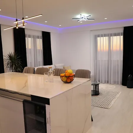 Apartment Oli Golden