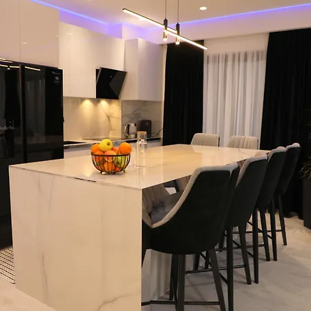 Apartment Oli Golden Sarande